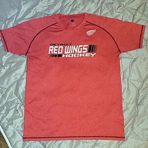 Detroit Red Wings NHL men's size large LOT E15